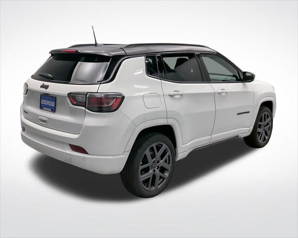 new 2025 Jeep Compass car, priced at $30,058