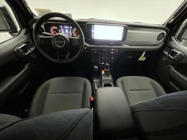 new 2025 Jeep Wrangler car, priced at $45,428