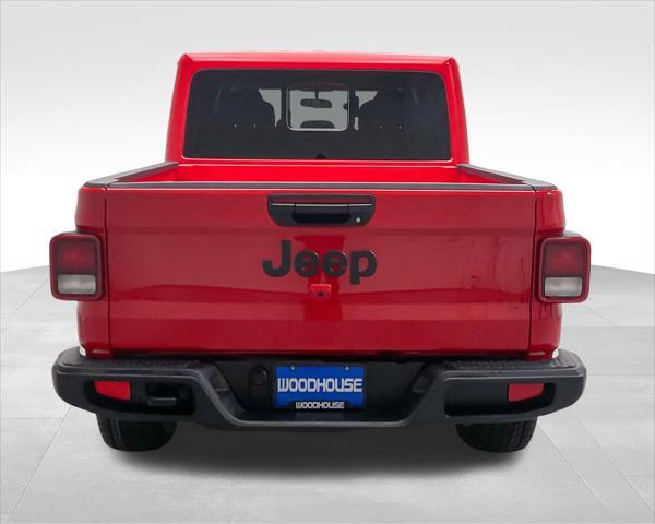 new 2025 Jeep Gladiator car, priced at $39,709