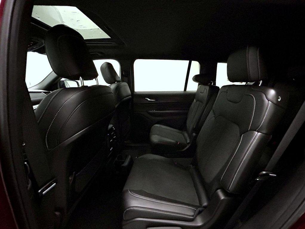 new 2025 Jeep Grand Cherokee L car, priced at $40,938