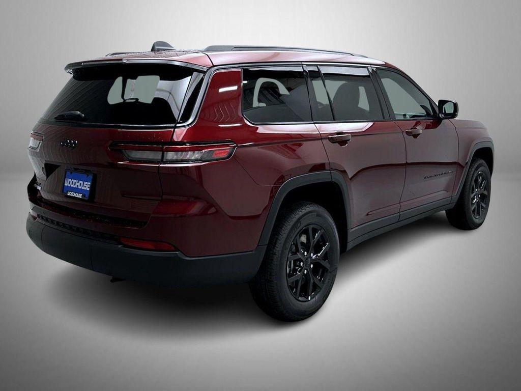 new 2025 Jeep Grand Cherokee L car, priced at $40,938