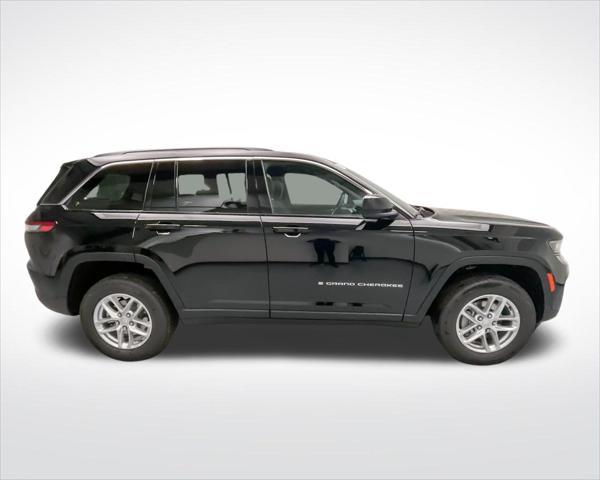 new 2024 Jeep Grand Cherokee car, priced at $31,171