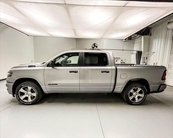 new 2025 Ram 1500 car, priced at $39,573