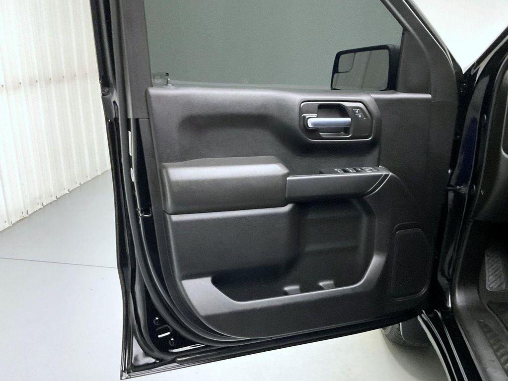 used 2024 Chevrolet Silverado 1500 car, priced at $40,291