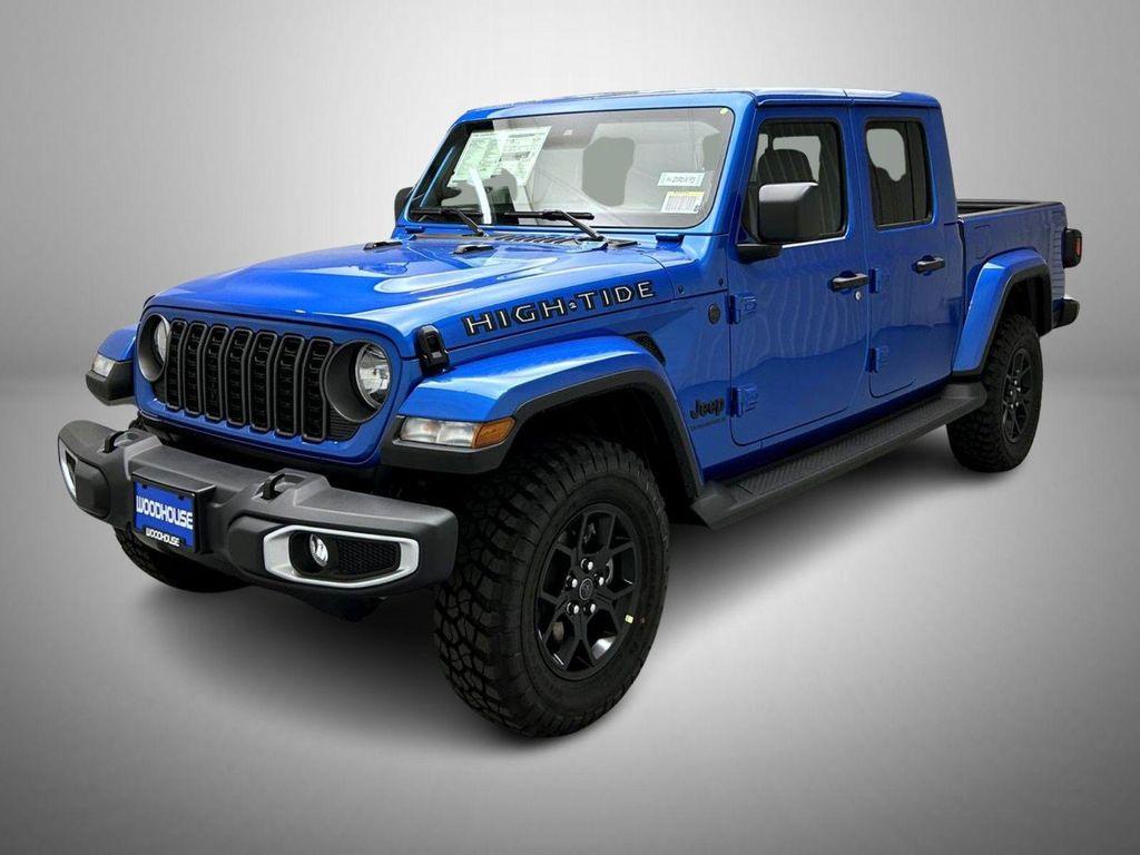 new 2025 Jeep Gladiator car, priced at $44,552