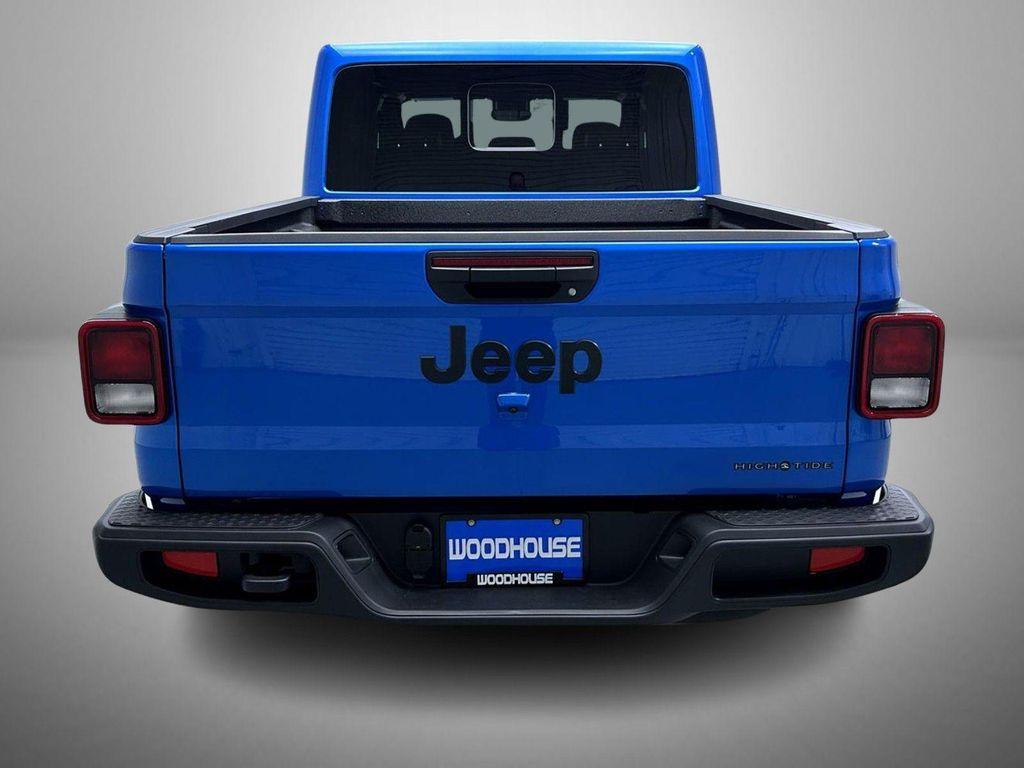 new 2025 Jeep Gladiator car, priced at $44,552