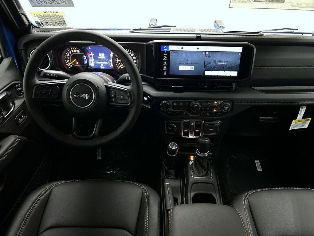 new 2025 Jeep Gladiator car, priced at $44,552