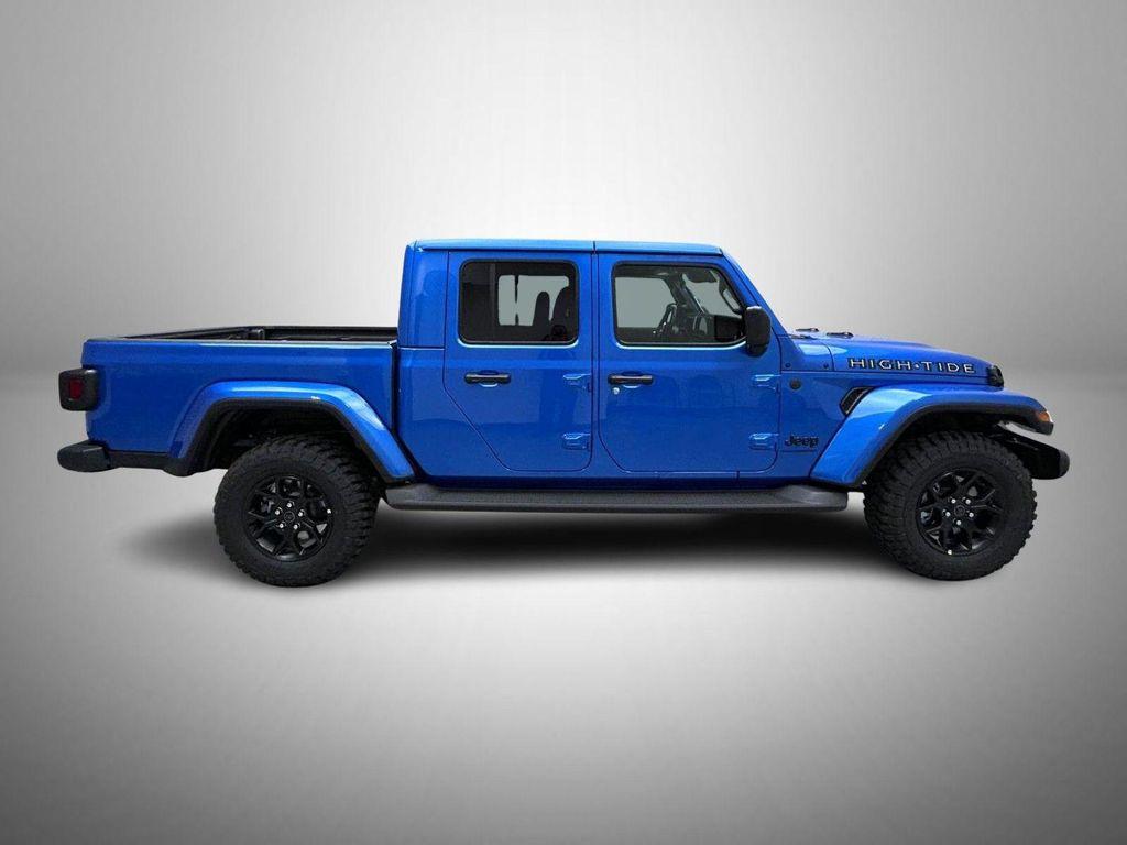 new 2025 Jeep Gladiator car, priced at $44,552