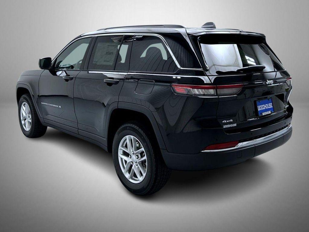 new 2025 Jeep Grand Cherokee car, priced at $35,500