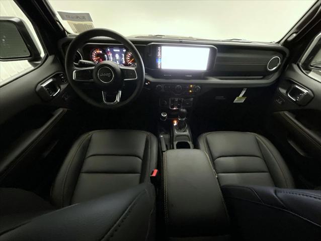 new 2025 Jeep Wrangler car, priced at $52,344