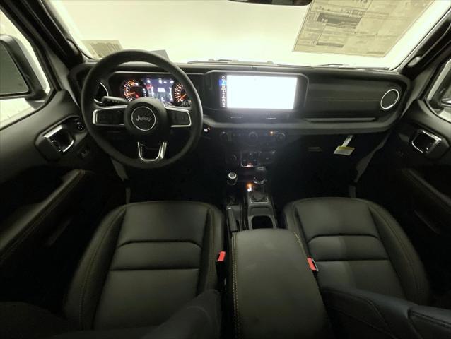new 2025 Jeep Wrangler car, priced at $51,749