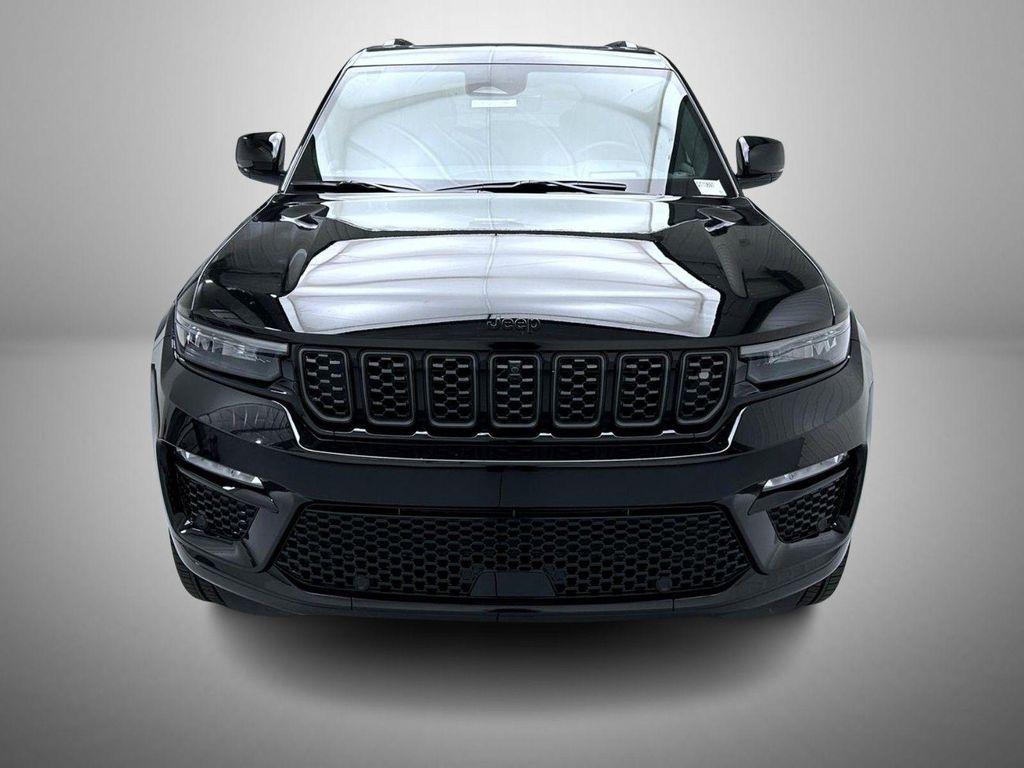 new 2025 Jeep Grand Cherokee car, priced at $69,474