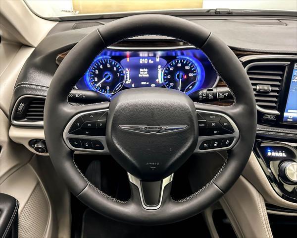 used 2024 Chrysler Pacifica car, priced at $39,027