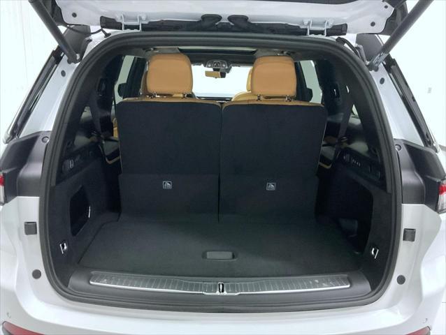new 2025 Jeep Grand Cherokee L car, priced at $64,720