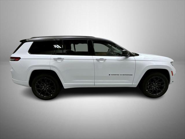new 2025 Jeep Grand Cherokee L car, priced at $64,720
