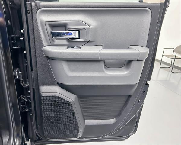 used 2019 Ram 1500 Classic car, priced at $26,625