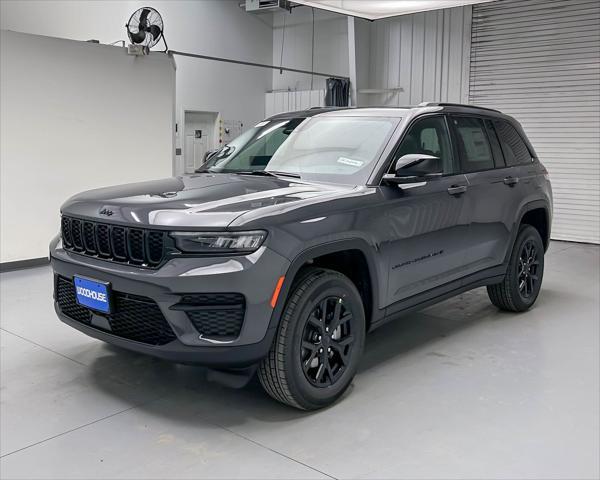 new 2025 Jeep Grand Cherokee car, priced at $40,809