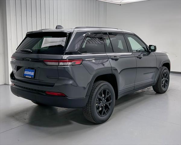new 2025 Jeep Grand Cherokee car, priced at $40,809