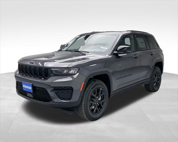 new 2025 Jeep Grand Cherokee car, priced at $42,180
