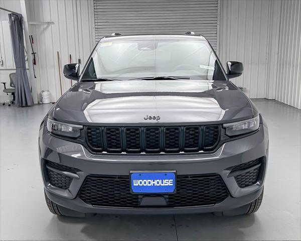 new 2025 Jeep Grand Cherokee car, priced at $40,809