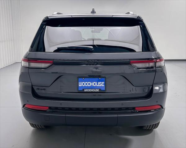 new 2025 Jeep Grand Cherokee car, priced at $40,809