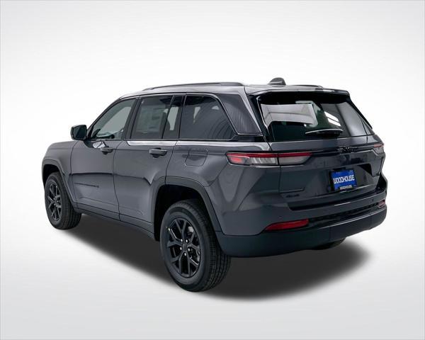 new 2025 Jeep Grand Cherokee car, priced at $40,809