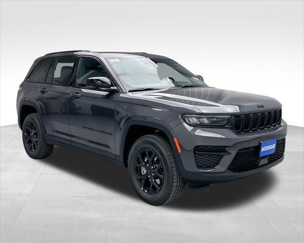 new 2025 Jeep Grand Cherokee car, priced at $40,180