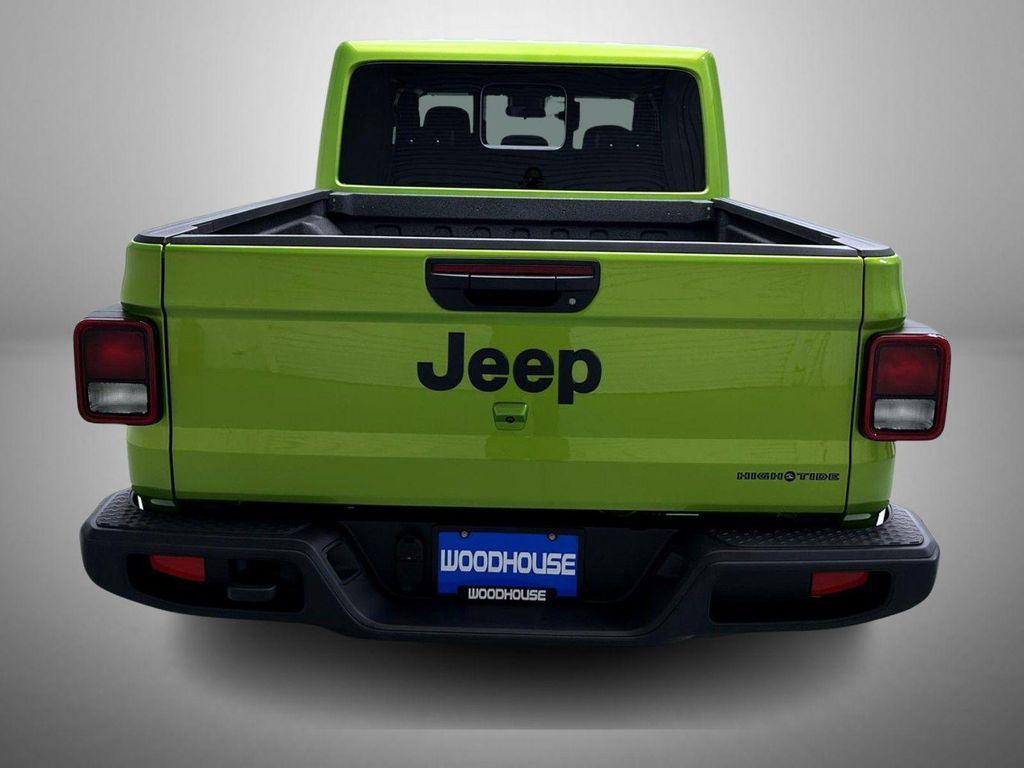 new 2025 Jeep Gladiator car, priced at $44,552