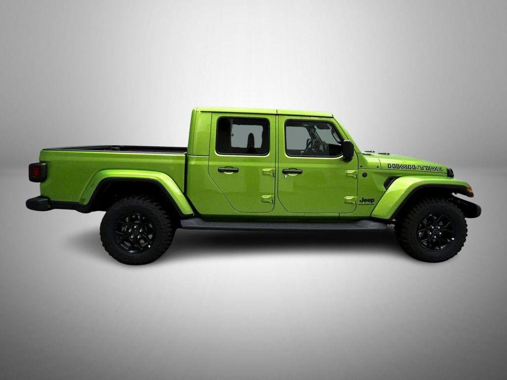 new 2025 Jeep Gladiator car, priced at $44,552