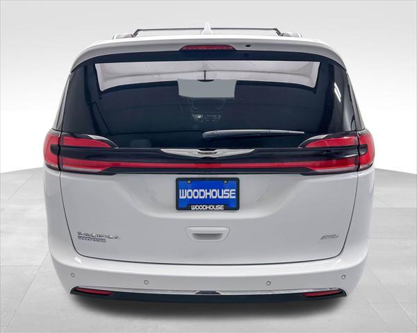used 2021 Chrysler Pacifica car, priced at $31,625