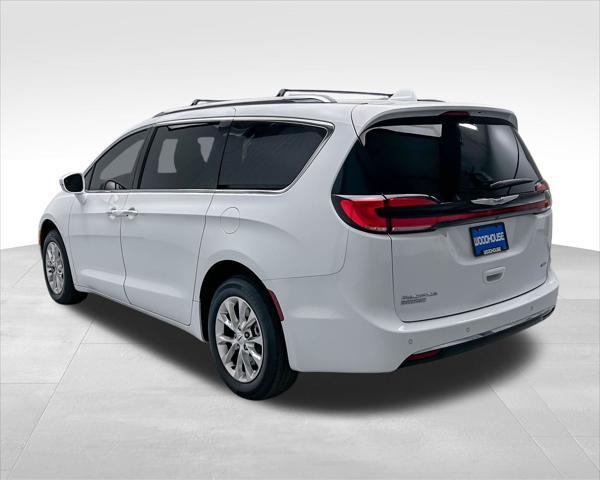 used 2021 Chrysler Pacifica car, priced at $31,625
