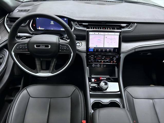 new 2025 Jeep Grand Cherokee L car, priced at $48,586