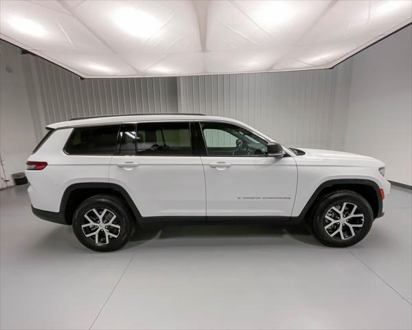 new 2025 Jeep Grand Cherokee L car, priced at $40,676