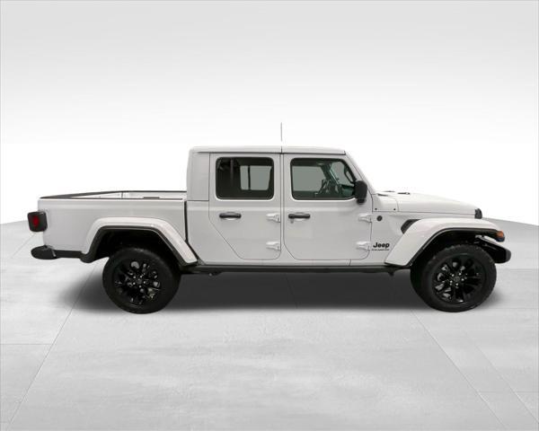 new 2025 Jeep Gladiator car, priced at $41,709