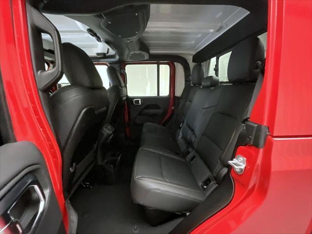 new 2025 Jeep Gladiator car, priced at $46,181