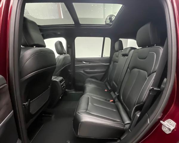 new 2025 Jeep Grand Cherokee car, priced at $43,162