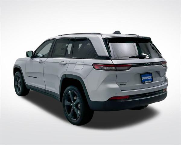 new 2025 Jeep Grand Cherokee car, priced at $41,270