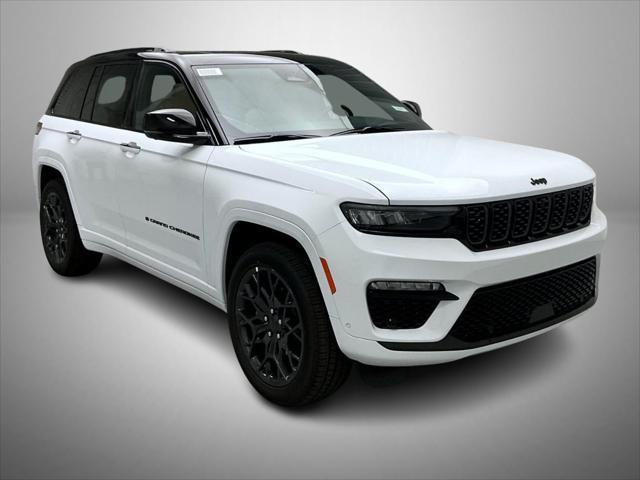 new 2025 Jeep Grand Cherokee car, priced at $56,754
