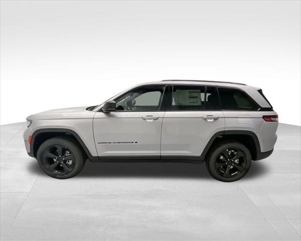 new 2025 Jeep Grand Cherokee car, priced at $43,346