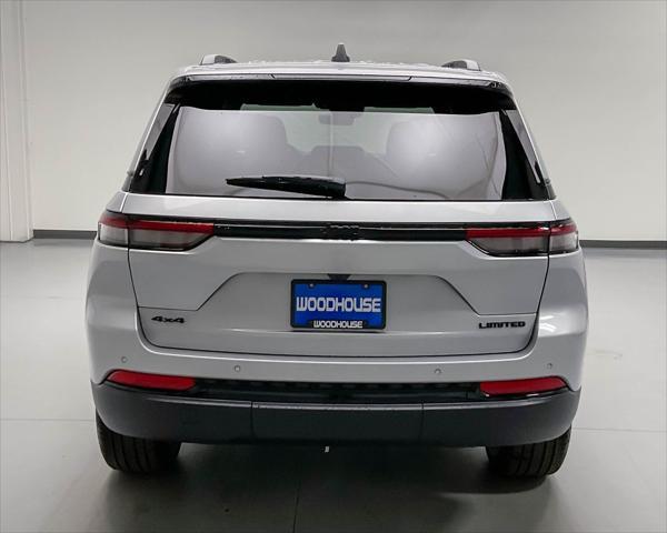 new 2025 Jeep Grand Cherokee car, priced at $42,205
