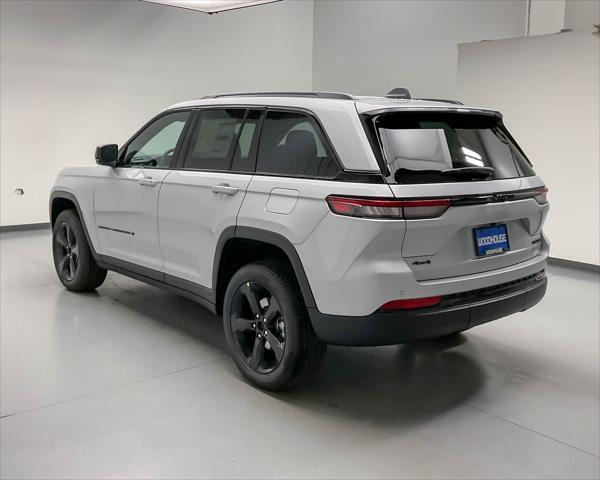 new 2025 Jeep Grand Cherokee car, priced at $42,205