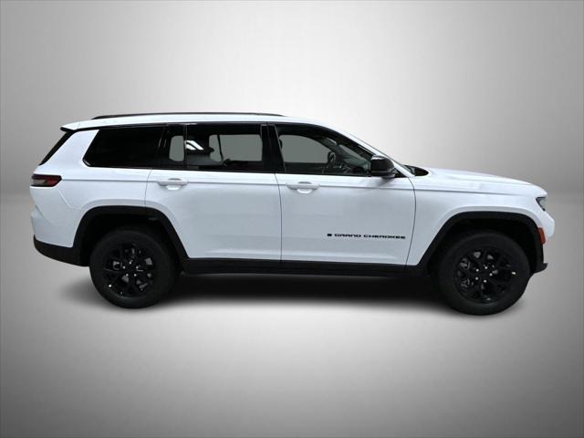 new 2025 Jeep Grand Cherokee L car, priced at $42,276