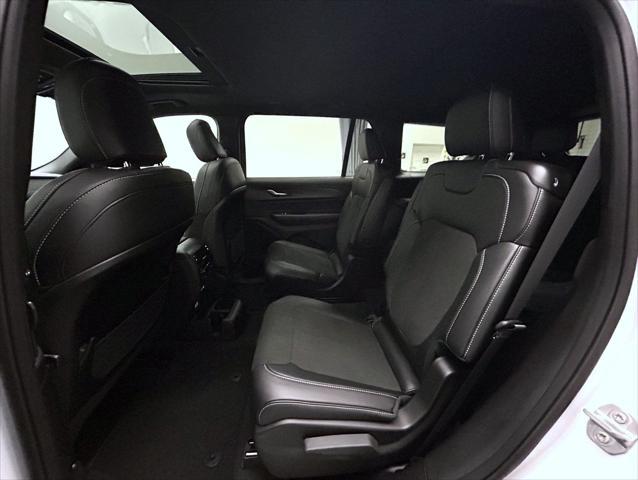 new 2025 Jeep Grand Cherokee L car, priced at $42,276