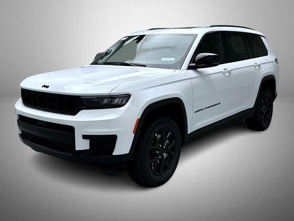 new 2025 Jeep Grand Cherokee L car, priced at $40,320