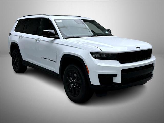 new 2025 Jeep Grand Cherokee L car, priced at $42,276