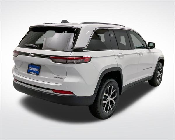 new 2025 Jeep Grand Cherokee car, priced at $43,900