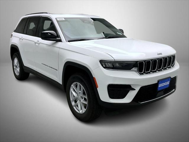 new 2025 Jeep Grand Cherokee car, priced at $35,749