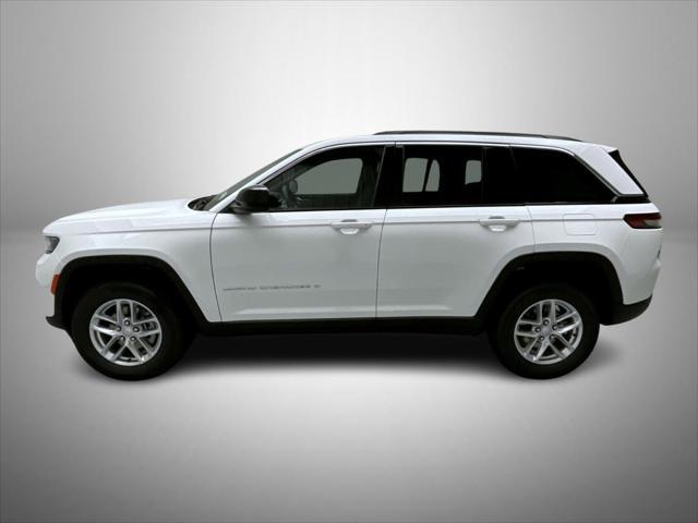 new 2025 Jeep Grand Cherokee car, priced at $35,749