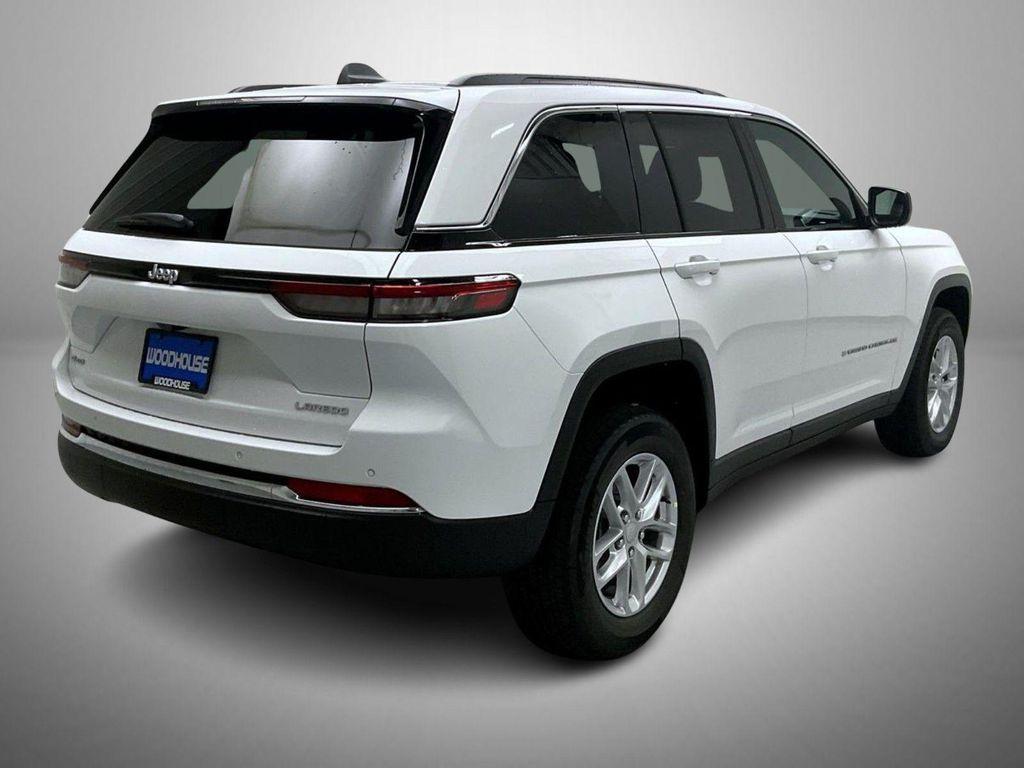 new 2025 Jeep Grand Cherokee car, priced at $34,982