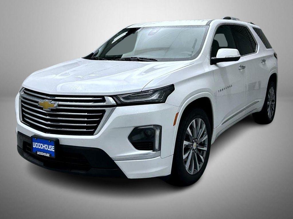 used 2023 Chevrolet Traverse car, priced at $43,560